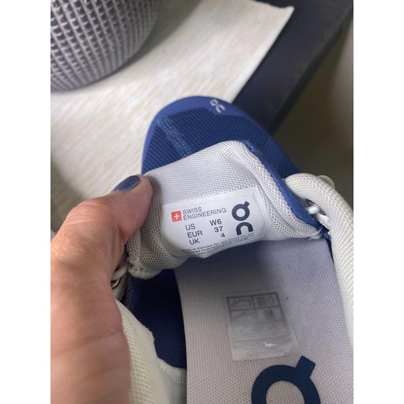 ON Cloud 2.0 Running Logo-Embossed Mesh Sneakers 6 - Picture 13 of 13